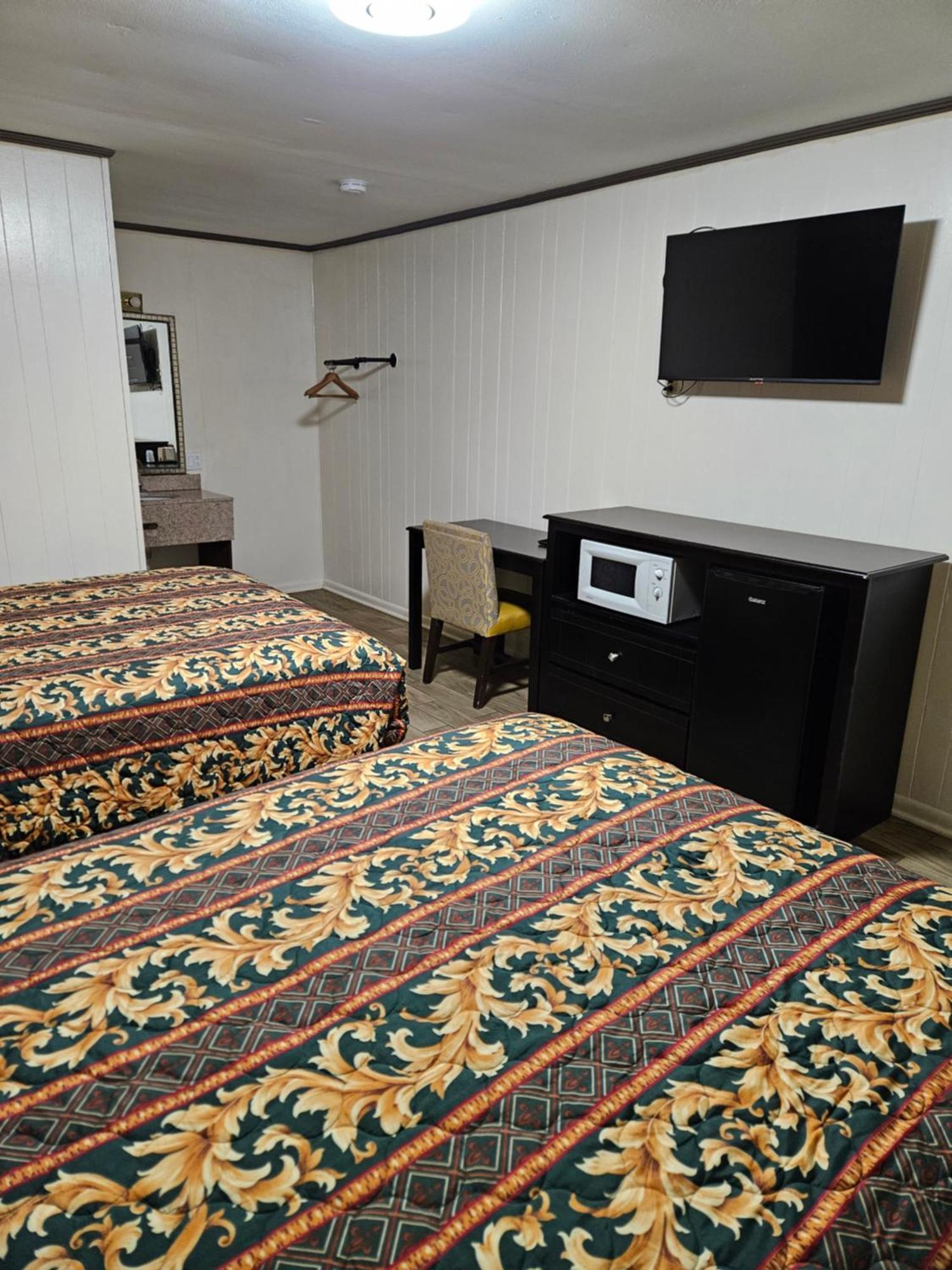 Traveler'S Inn Roanoke Extérieur photo
