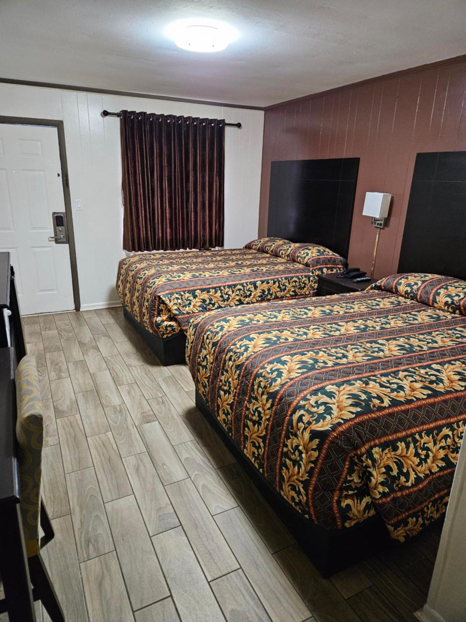 Traveler'S Inn Roanoke Extérieur photo